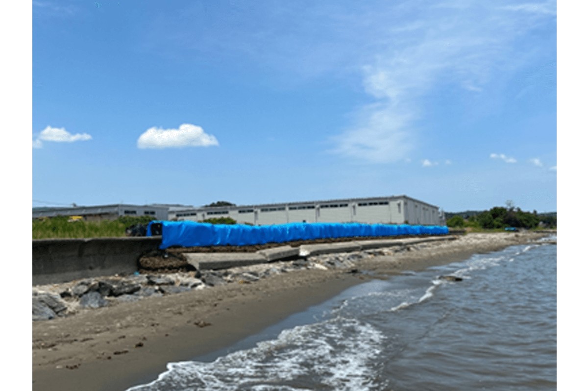 応急復旧（大型土のう等の敷設）完了（井上さん写真提供）