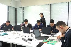【大東建託】数百人にも及ぶウズベキスタン人学生がエントリーし、5人を技術者として採用。インドネシアの大学では「技術者の育成講座」も開設へ