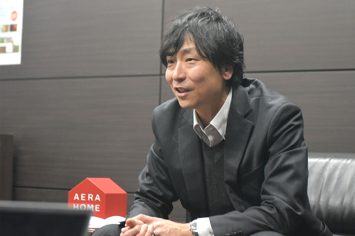 設計部次長の柄沢隆一氏