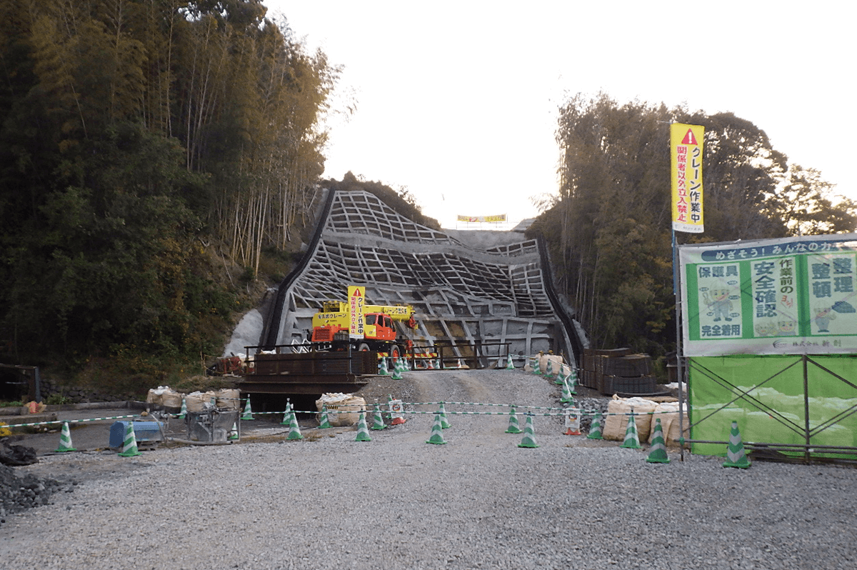 現場の状況（土佐国道事務所提供、2024年12月時点）