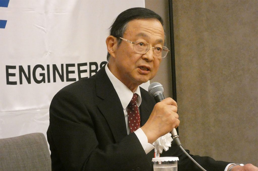 記者会見で抱負を述べる池内幸司 第113代土木学会会長