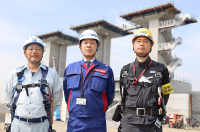 首都圏の水害を防ぐ大規模プロジェクト。荒川第二調節池排水門・囲繞堤工事現場に迫る