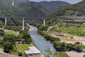 川辺川の流水型ダムは治水と環境を両立できるのか?