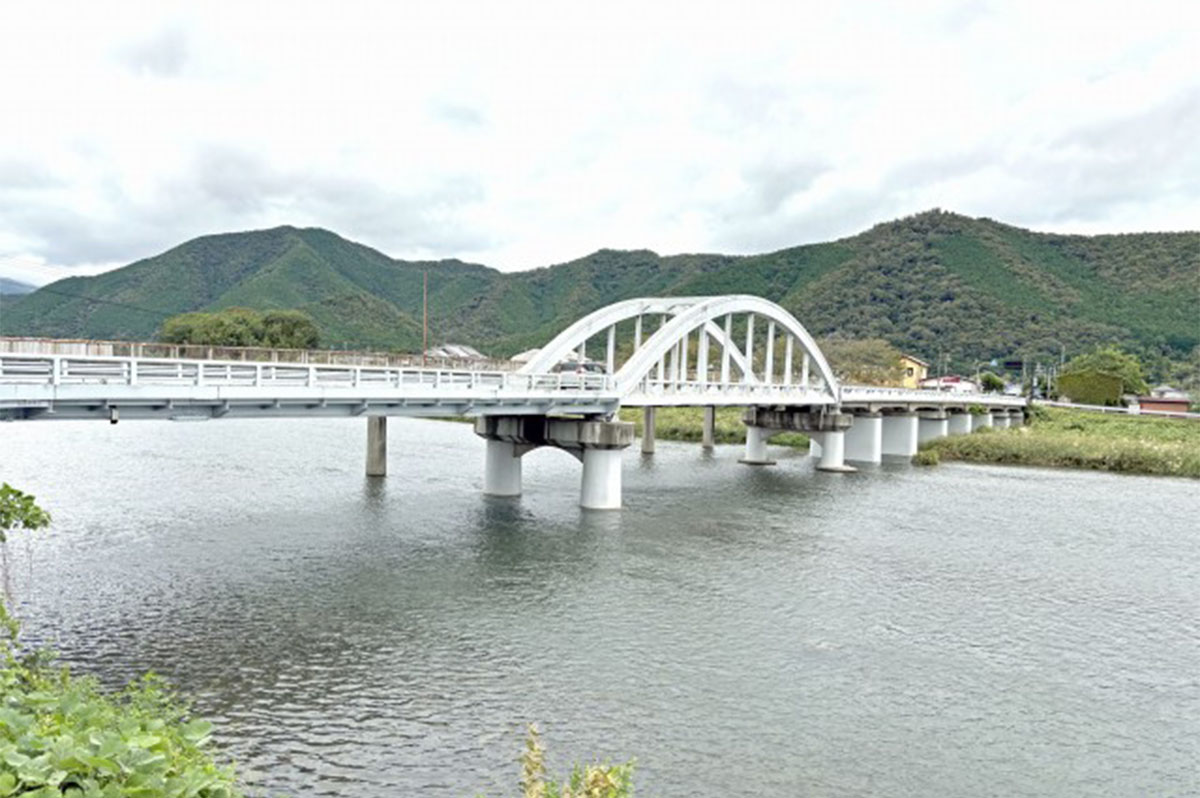 屋形橋(兵庫県)