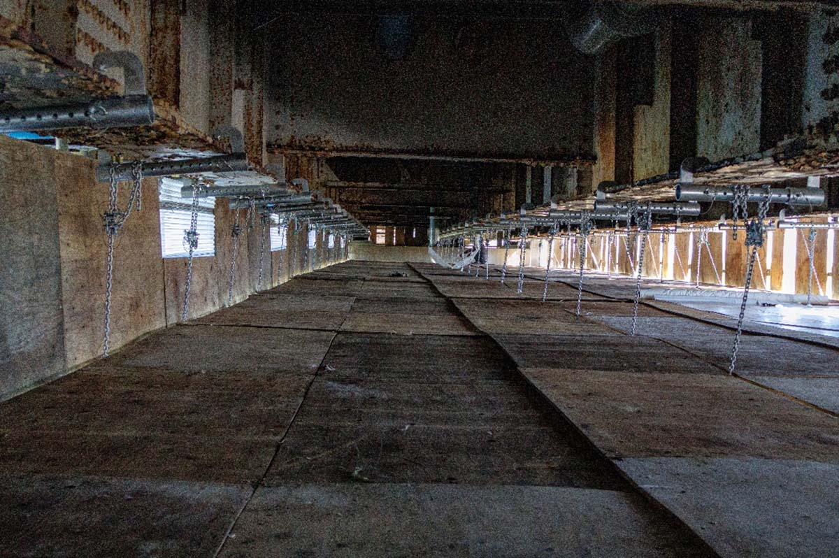 在来の応用で鳶工事会社が組めるシステム吊り足場