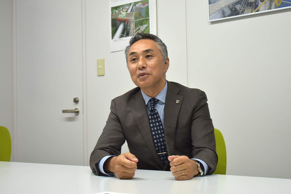 日綜産業株式会社 取締役 事業本部クイックデッキ事業部事業部長の鈴木正人氏