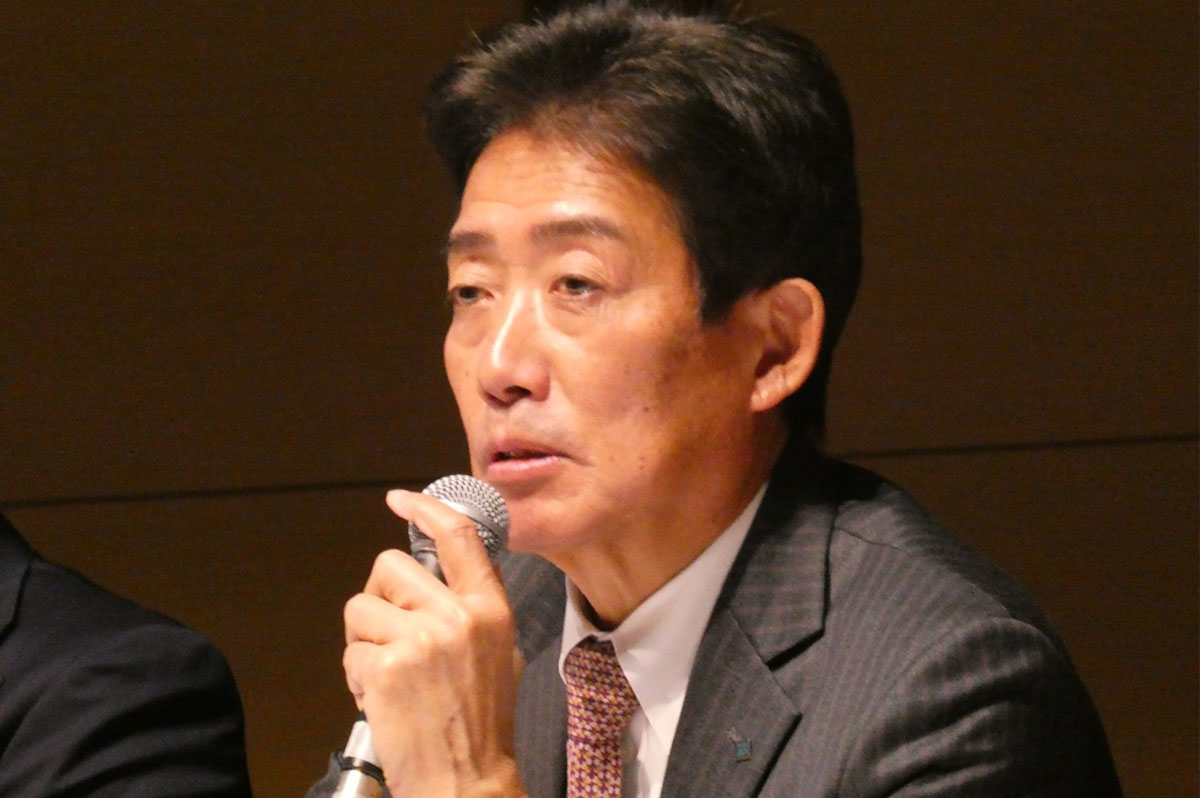 「Re・AL」について回答する老川忠志副社長ビル統括本部長