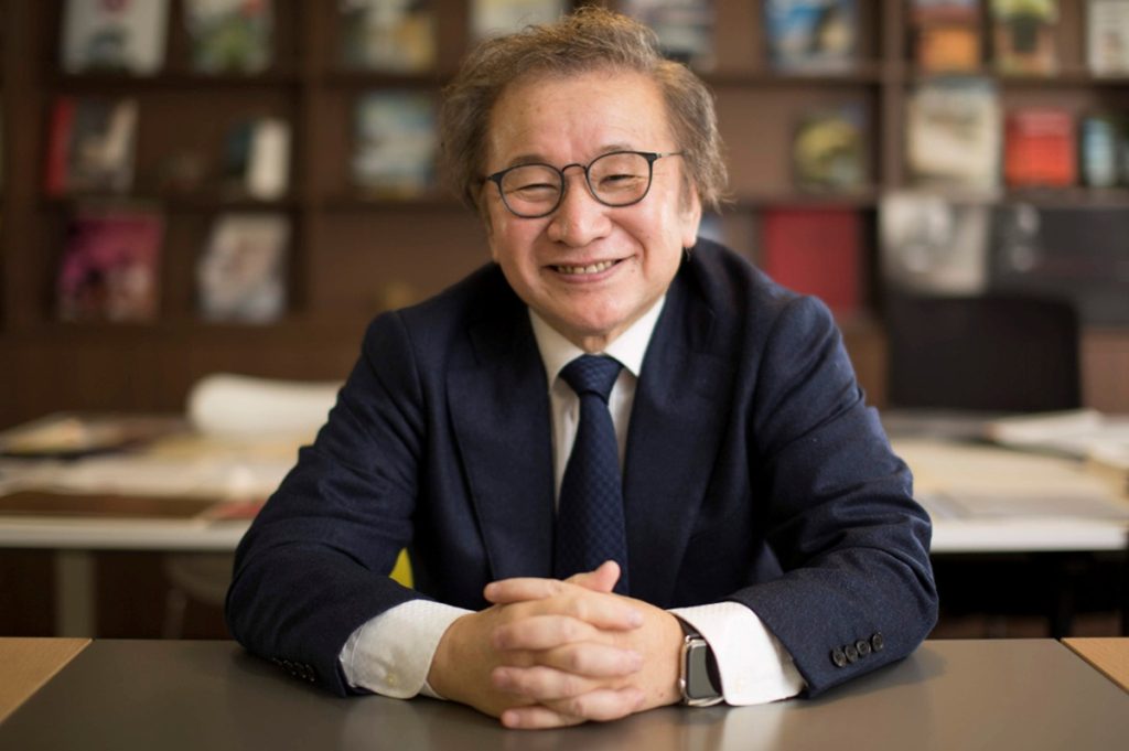 インタビューに応じた進和建設工業の西田芳明代表取締役会長