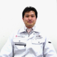 小泉 信裕
