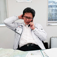 新開 康博(コーディネート業務責任者)